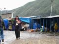 Ein kleiner Markt am F�hranleger macht Gil gl�cklich
