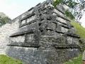Die Tempel wurden immer wieder �berbaut, wie man hier deutlich sehen kann. 